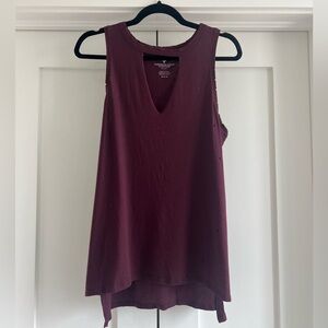 American Eagle Women's Sleeveless Burgundy Top